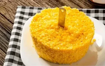 Cuscuz de Milho Tradicional - Uma Receita Brasileira Clássica
