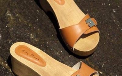 Tamanco de Madeira antigo anos 90